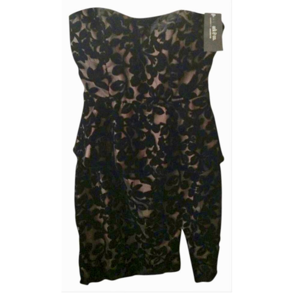 NWT Ark & Co. Strapless Black Velvet Peplum Dress